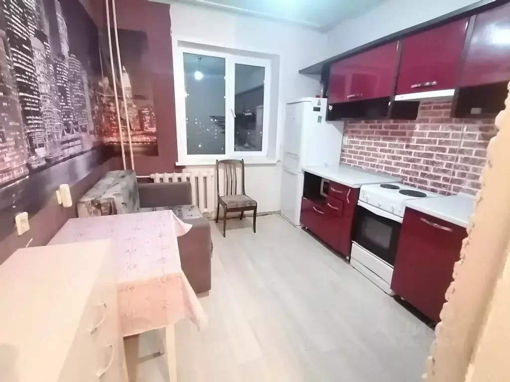 1-к кв. Алтайский край, Барнаул ул. Солнечная Поляна, 49 (35.0 м) - Фото 0