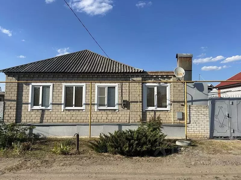 Дом в Воронежская область, Россошь ул. Менделеева (63 м) - Фото 0