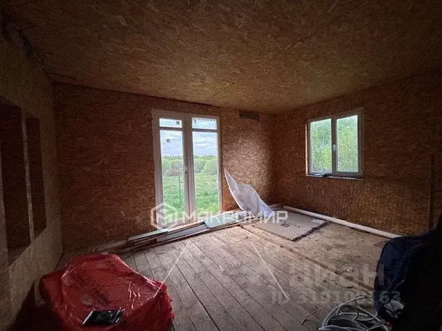 Дом в Брянская область, Брянский район, с. Глинищево ул. Октябрьская ... - Фото 1
