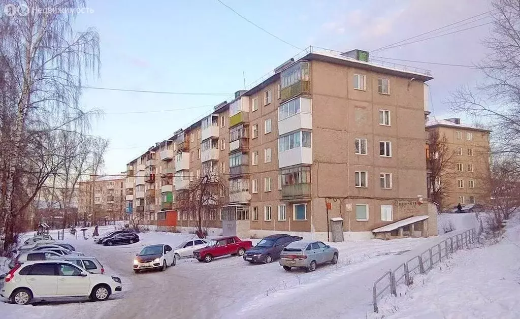 2-комнатная квартира: Златоуст, улица имени А.С. Грибоедова, 13 (44.6 ... - Фото 2