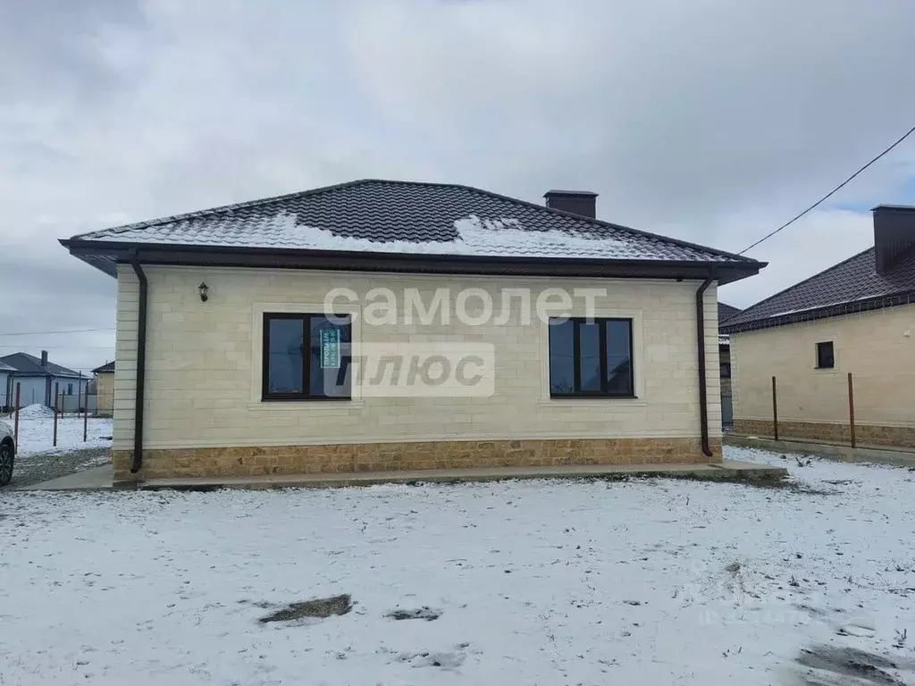 Дом в Краснодарский край, Крымск пер. Алмазный (94 м) - Фото 0