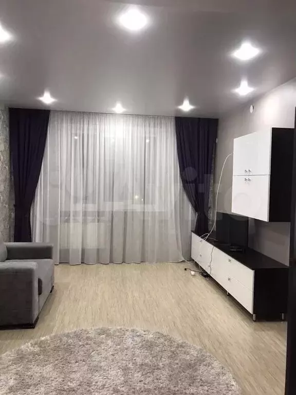 1-к. квартира, 50 м, 5/12 эт. - Фото 1