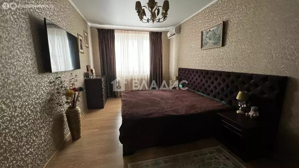 2-комнатная квартира: Краснодар, Кубанская улица, 52 (67 м) - Фото 1