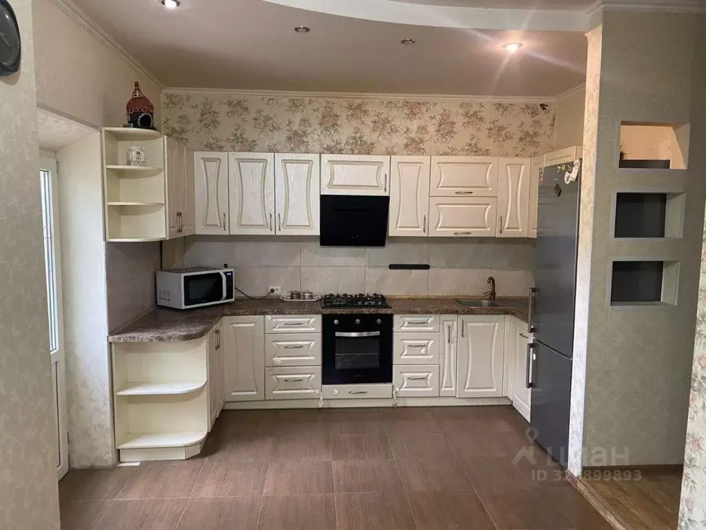 Дом в Крым, Симферопольский район, Перовское с/пос, с. Украинка ул. ... - Фото 1