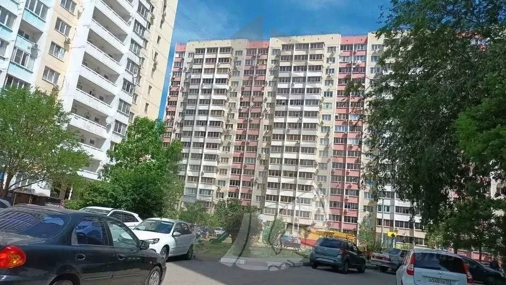 Офис в Краснодарский край, Краснодар Ставропольская ул., 107 (230 м) - Фото 1