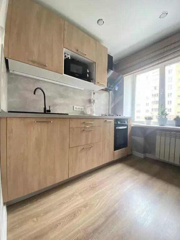 1-к кв. Омская область, Омск Осоавиахимовская ул., 187 (29.6 м) - Фото 1