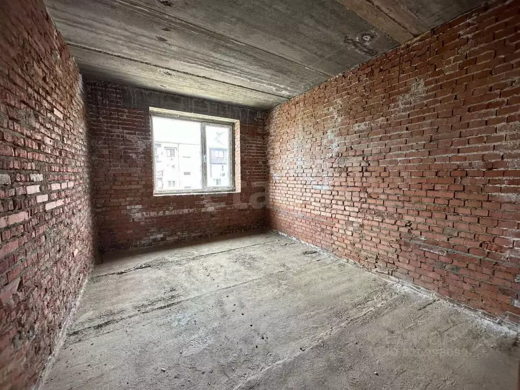 3-к кв. Северная Осетия, Владикавказ ул. Шмулевича, 16к4 (82.0 м) - Фото 1