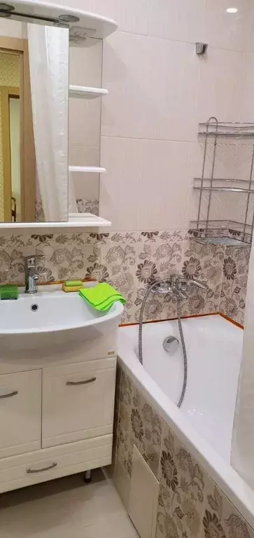 1-к. квартира, 40 м, 5/17 эт. - Фото 1