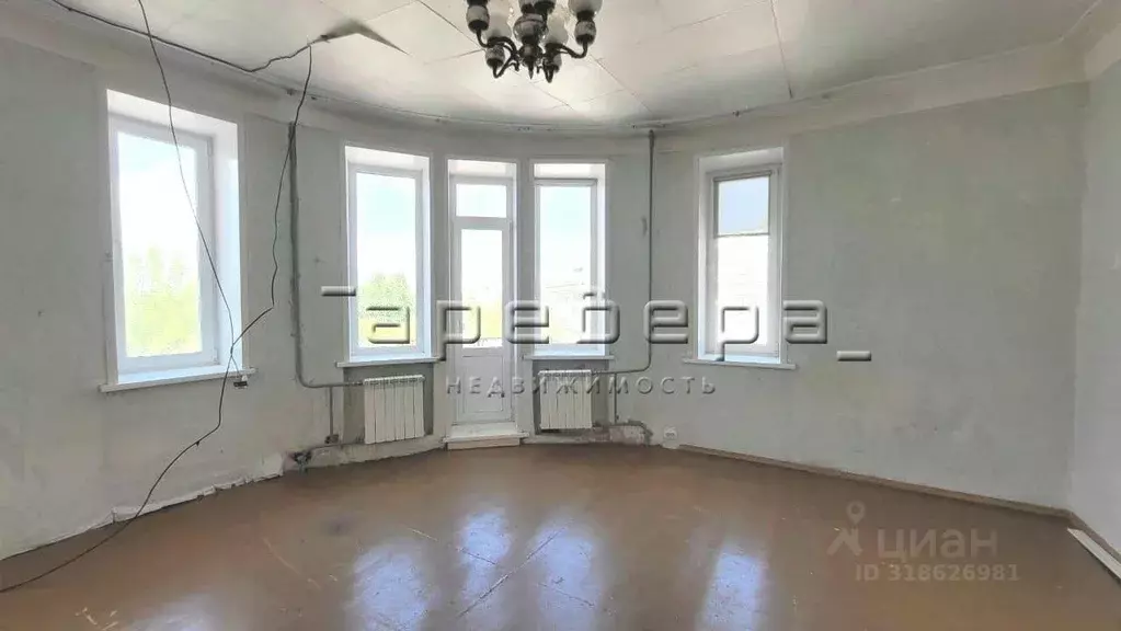 2-к кв. Красноярский край, Красноярск ул. Баумана, 16 (72.8 м) - Фото 0