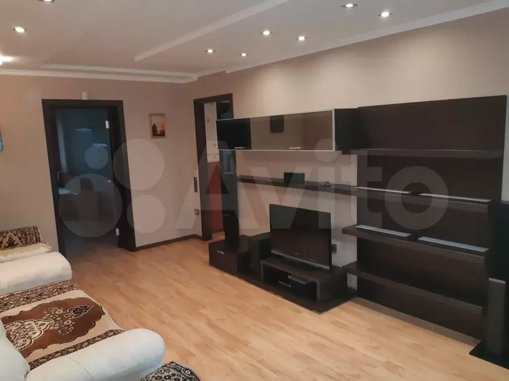 3-к. квартира, 65 м, 2/5 эт. - Фото 1
