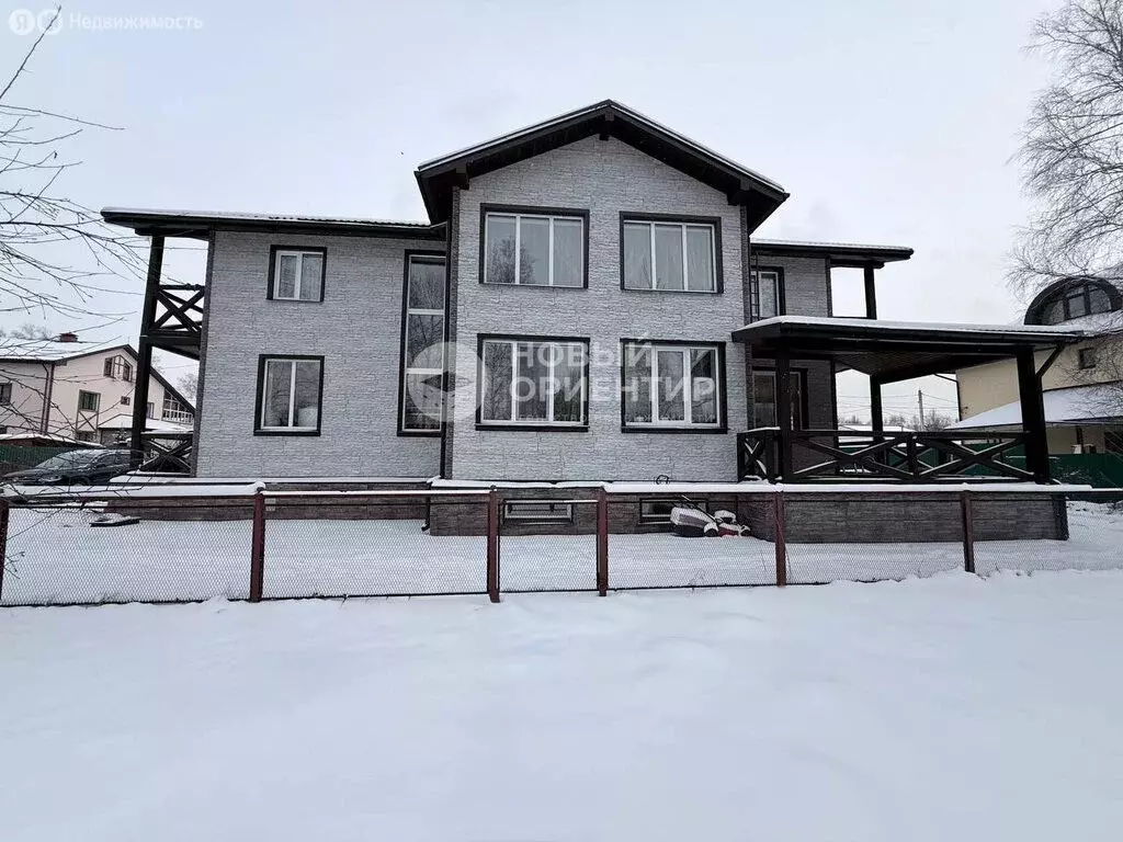 Дом в посёлок Садовый, улица Весёлая Горка, 13 (300 м) - Фото 1