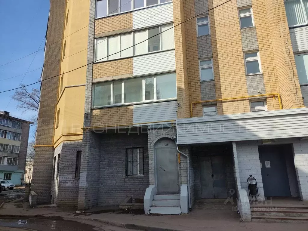 Помещение свободного назначения в Кировская область, Киров Октябрьский ... - Фото 1