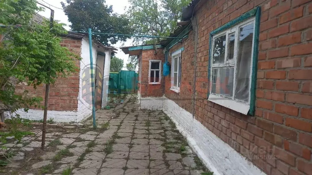 Дом в Ростовская область, Егорлыкский район, Войнов хут. Садовая ул., ... - Фото 1
