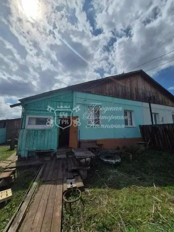 Дом в Иркутская область, Осинский район, д. Русские Янгуты, Юбилейный ... - Фото 1