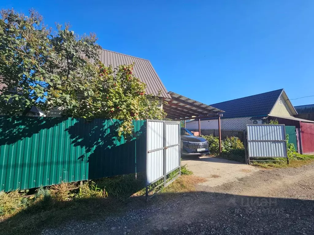 Дом в Саратовская область, Балаковский район, Натальинское ... - Фото 1