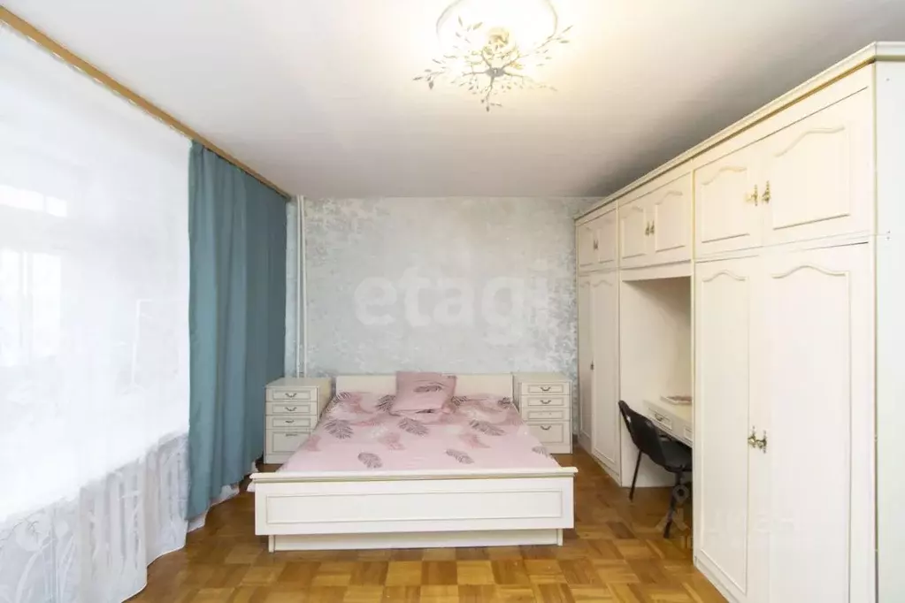 3-к кв. Тюменская область, Тюмень ул. Мельникайте, 119 (92.4 м) - Фото 1