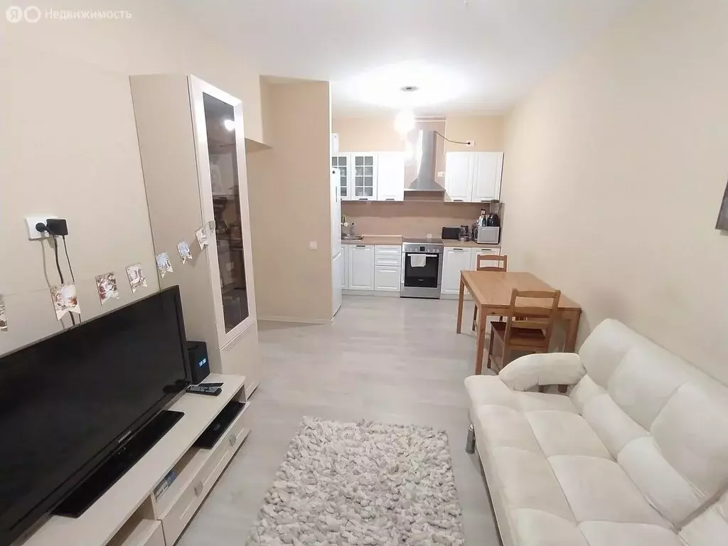 3-комнатная квартира: Екатеринбург, Библиотечная улица, 33 (72.6 м) - Фото 2