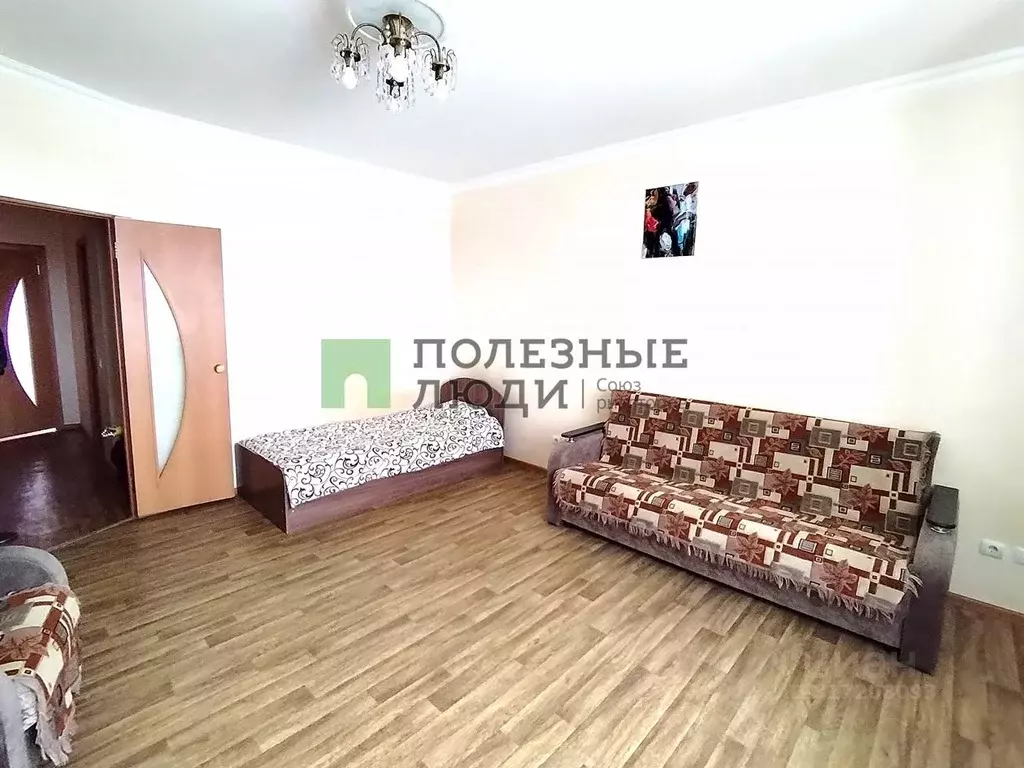 2-к кв. Орловская область, Орел ул. Льва Толстого, 21А (66.7 м) - Фото 1