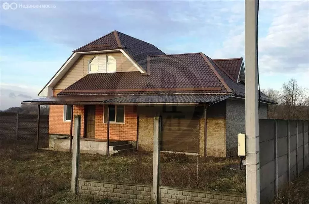 Дом в село Котово, Заречная улица, 12 (125 м) - Фото 1