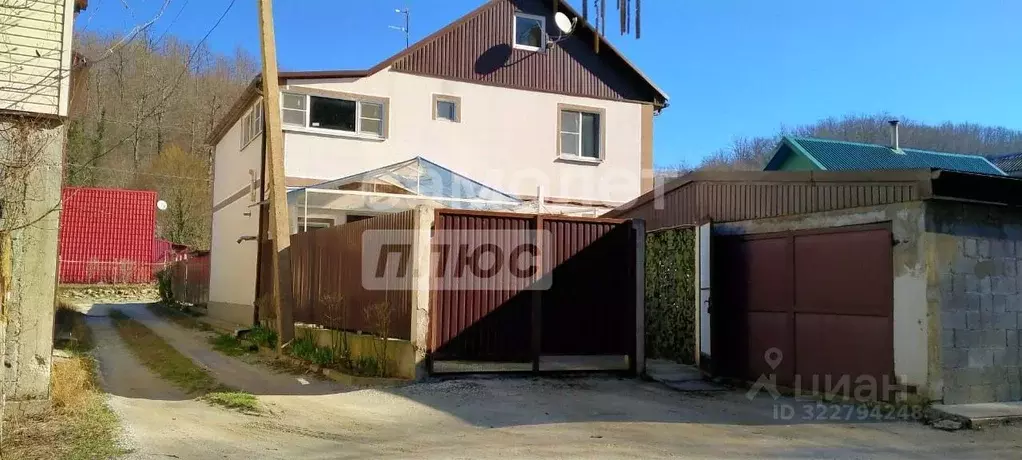 Дом в Краснодарский край, Геленджик городской округ, с. Возрождение ... - Фото 0