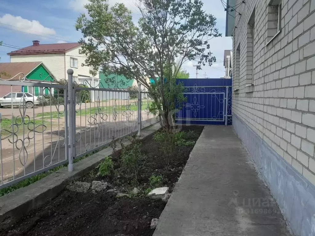 Дом в Оренбургская область, Оренбург ул. Коммуны, 135 (116 м) - Фото 1