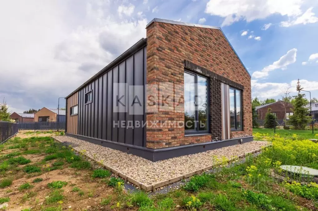 Коттедж в Московская область, Наро-Фоминский городской округ, д. ... - Фото 1