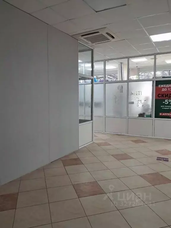 Помещение свободного назначения в Брянская область, Брянск Московский ... - Фото 1