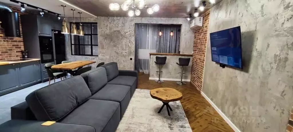 1-к кв. Ставропольский край, Пятигорск ул. Бунимовича, 1А (72.0 м) - Фото 1