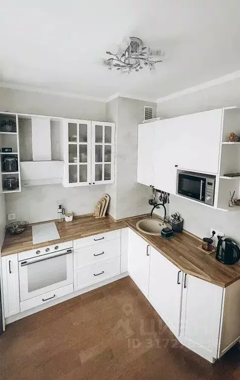 2-к кв. Санкт-Петербург ул. Вавиловых, 13к4 (47.0 м) - Фото 0