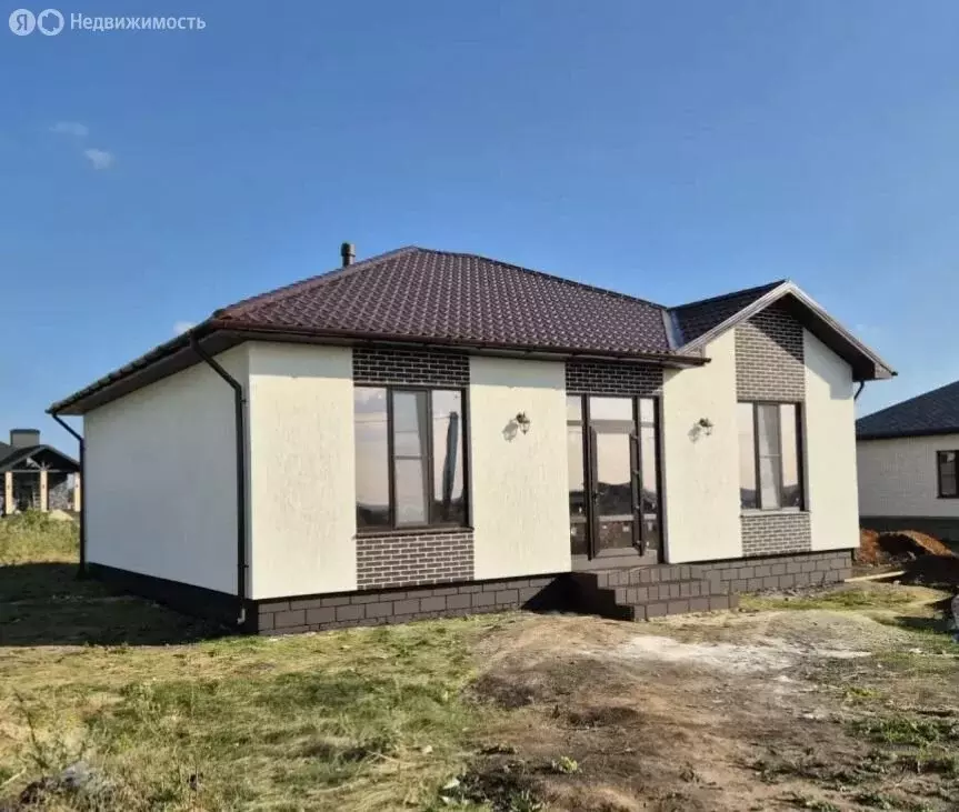 Дом в посёлок Комсомольский, улица Гайдара (120 м) - Фото 2