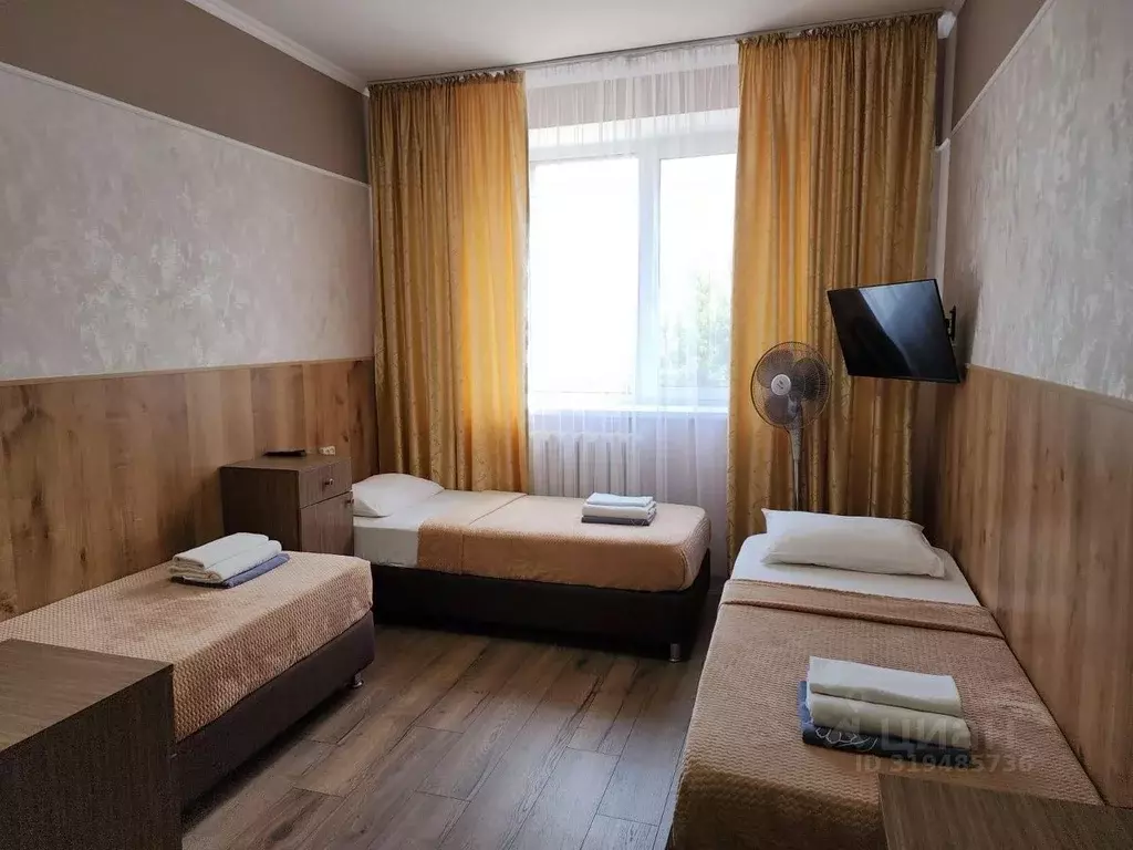 Комната Тюменская область, Тюмень ул. Буковая, 33 (14.0 м) - Фото 0