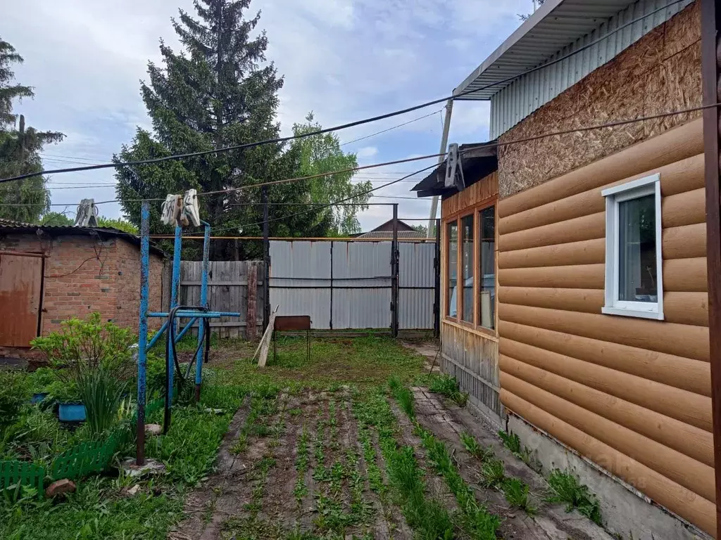 Дом в Омская область, Кормиловка рп ул. Фрунзе, 90 (82 м) - Фото 1