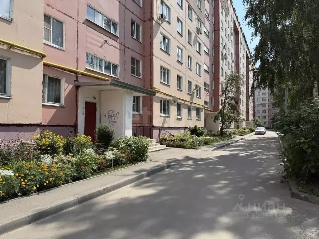 3-к кв. Тамбовская область, Тамбов бул. Энтузиастов, 2А (62.5 м) - Фото 0
