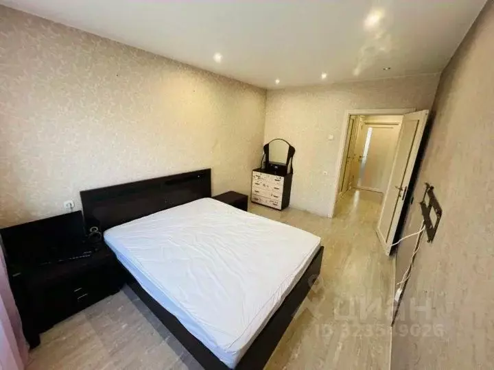 3-к кв. Красноярский край, Красноярск ул. Чернышевского, 71 (67.0 м) - Фото 2