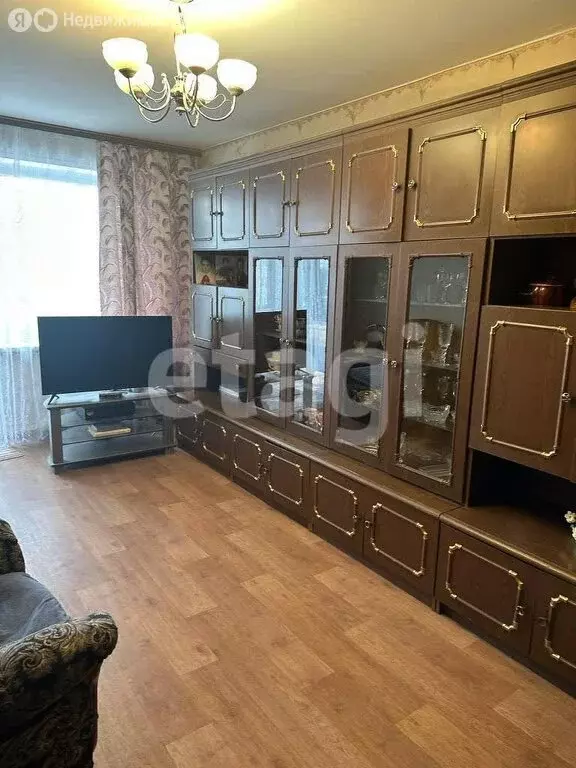 3-комнатная квартира: Тульская область, рабочий посёлок Новогуровский, ... - Фото 2