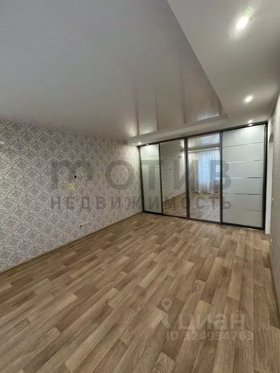 1-к кв. Тюменская область, Тюмень Кремлевская ул., 110к2 (42.0 м) - Фото 1