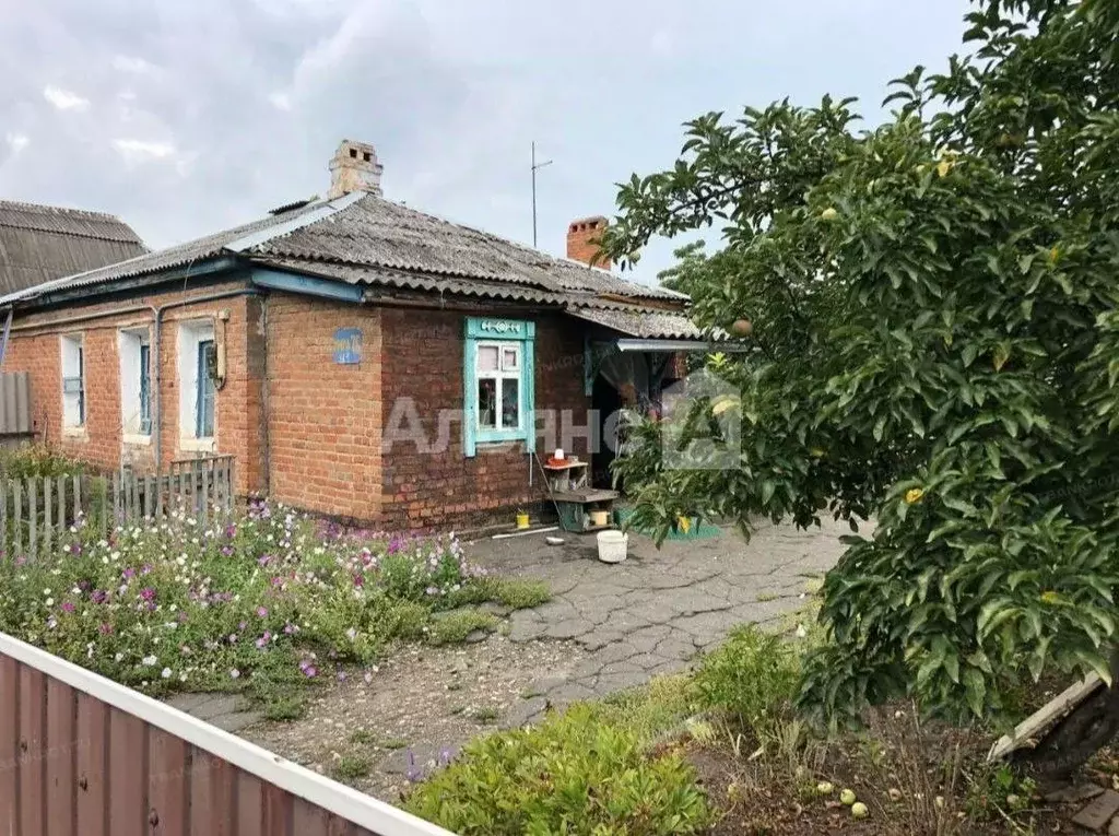 2-к кв. Краснодарский край, Кореновск ул. Мира, 76 (48.0 м) - Фото 1