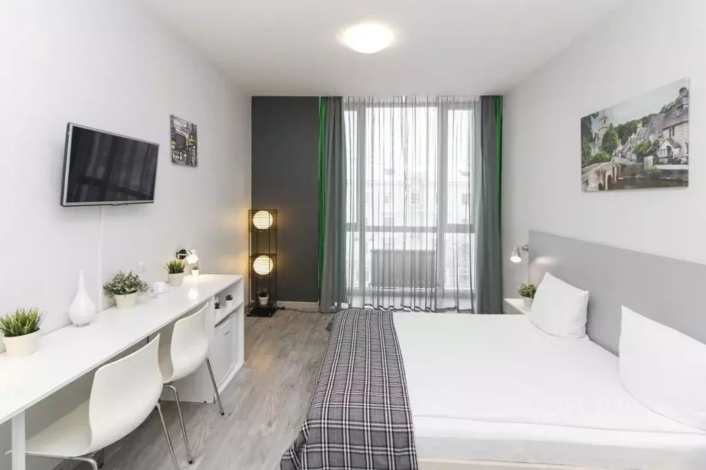 Комната Тюменская область, Тюмень ул. Республики, 47 (19.0 м) - Фото 1