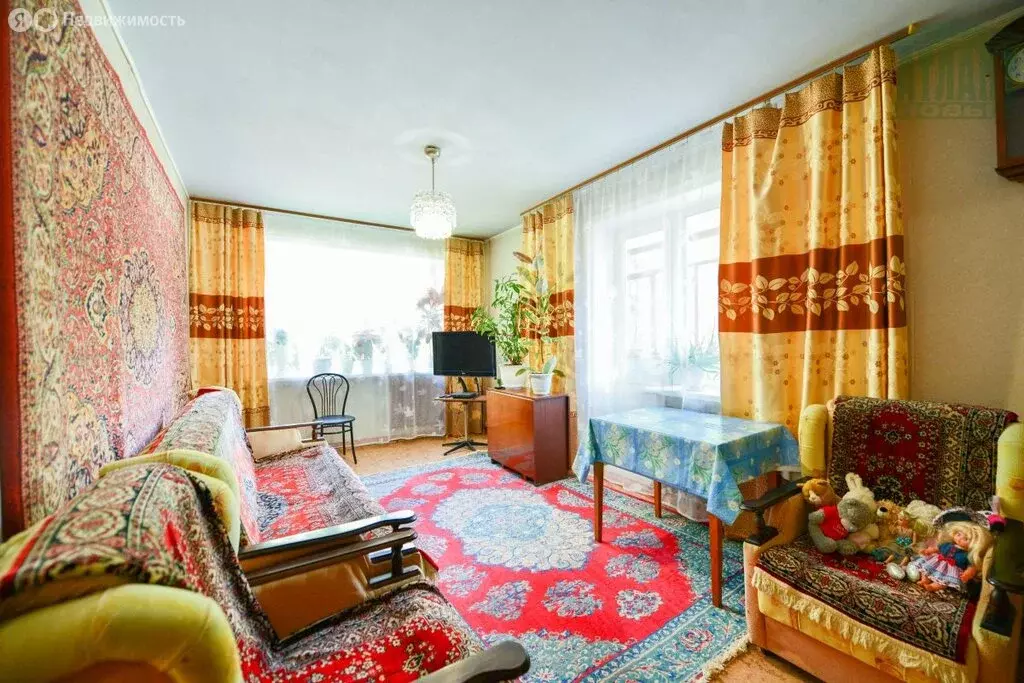 2-комнатная квартира: Хабаровск, микрорайон Амуркабель, ... - Фото 0