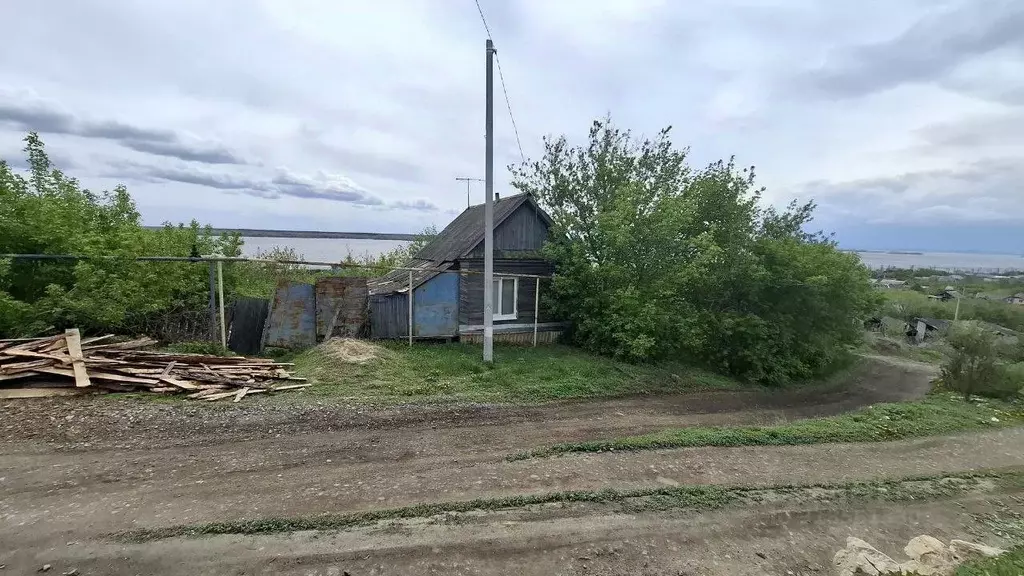 Дом в Самарская область, Октябрьск ул. Кирова, 106 (25 м) - Фото 0