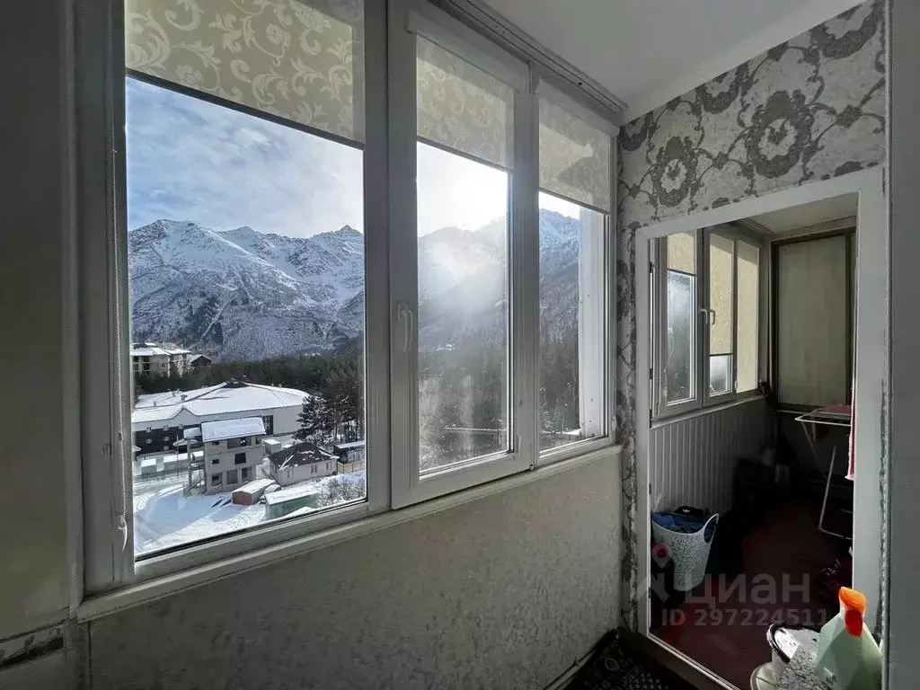 2-к кв. Кабардино-Балкария, Эльбрусский район, с. Терскол ул. ... - Фото 0