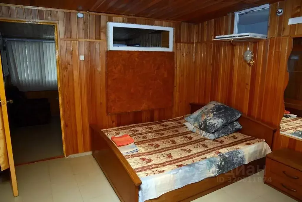 Комната Краснодарский край, Ейск Рабочая ул., 2Б - Фото 0