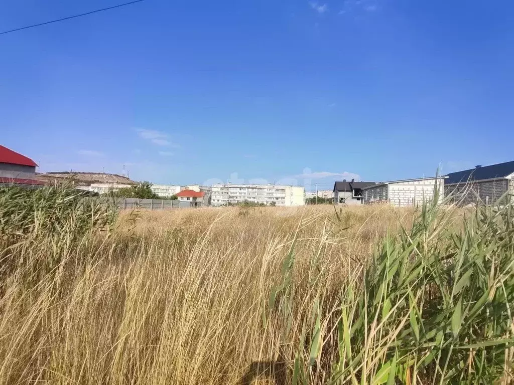 Участок в Крым, Феодосия ул. Ворун (6.2 сот.) - Фото 1