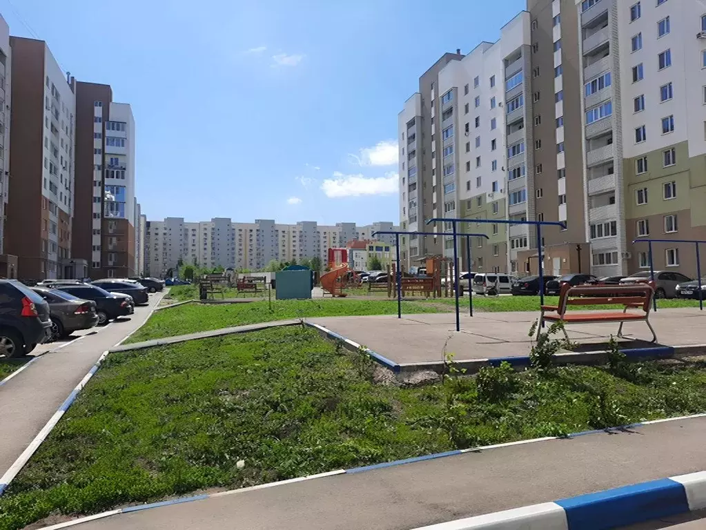 2-к кв. Саратовская область, Саратов ул. Имени К.П. Панченко, 3 (54.0 ... - Фото 1