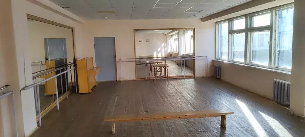 Помещение свободного назначения в Татарстан, Нижнекамск просп. Мира, ... - Фото 2