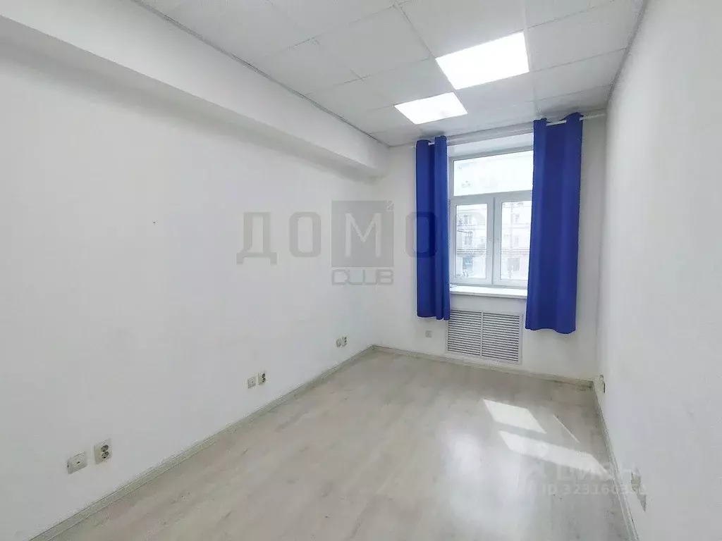 2-к кв. Свердловская область, Екатеринбург ул. Свердлова, 62 (56.8 м) - Фото 1