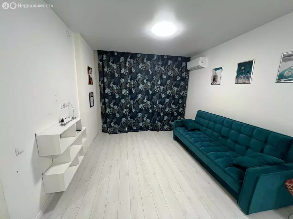 1-комнатная квартира: Тюмень, Алматинская улица, 6 (40 м) - Фото 0
