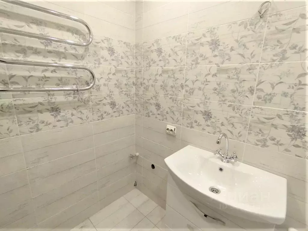 3-к кв. Хакасия, Абакан ул. Карла Маркса, 28 (60.0 м) - Фото 1