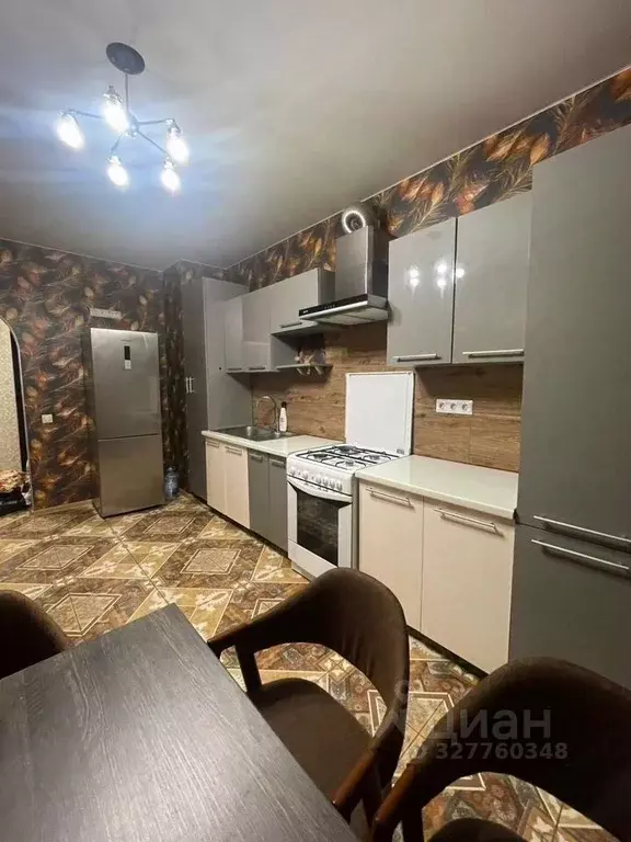 2-к кв. Калининградская область, Калининград Октябрьская ул., 57 (65.0 ... - Фото 1