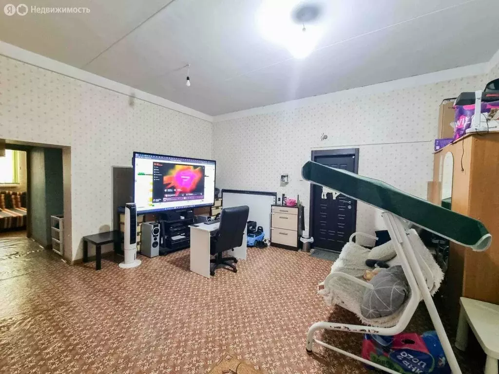 2-комнатная квартира: Евпатория, проспект Победы, 55 (87.3 м) - Фото 2